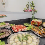 Blizniak 2 - - Blisko Plazy - Bufet Sniadaniowy W Cenie! Homestay szállás *
