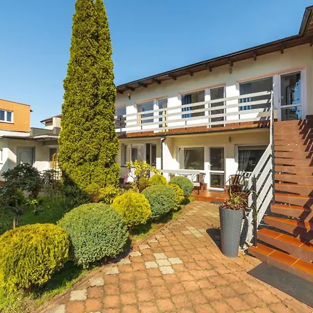 Bliźniak 2 - - Blisko Plaży - Bufet śniadaniowy W Cenie! Kwatera prywatna *