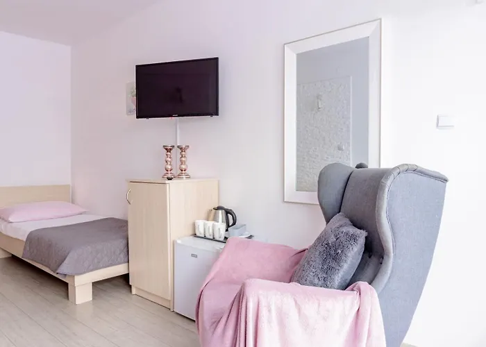 Blizniak 2 - - Blisko Plazy - Bufet Sniadaniowy W Cenie! Karwia