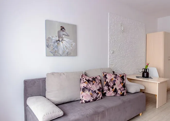 Blizniak 2 - - Blisko Plazy - Bufet Sniadaniowy W Cenie! Karwia