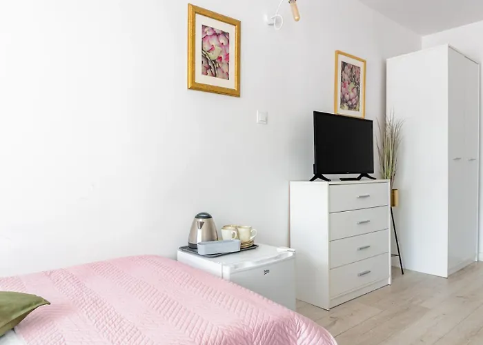 Blizniak 2 - - Blisko Plazy - Bufet Sniadaniowy W Cenie! Rum i privatbostad Karwia