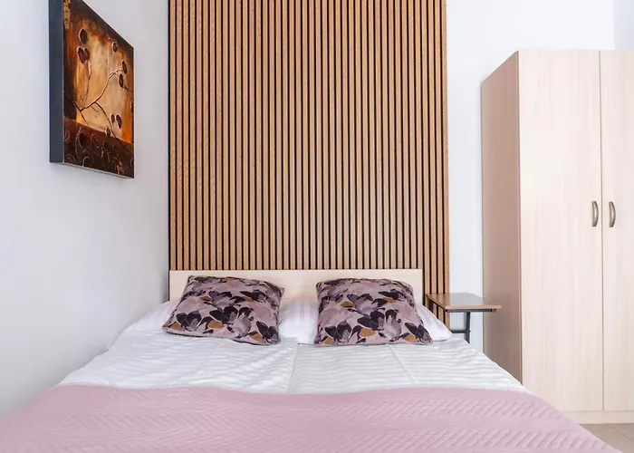 Blizniak 2 - - Blisko Plazy - Bufet Sniadaniowy W Cenie! Karwia